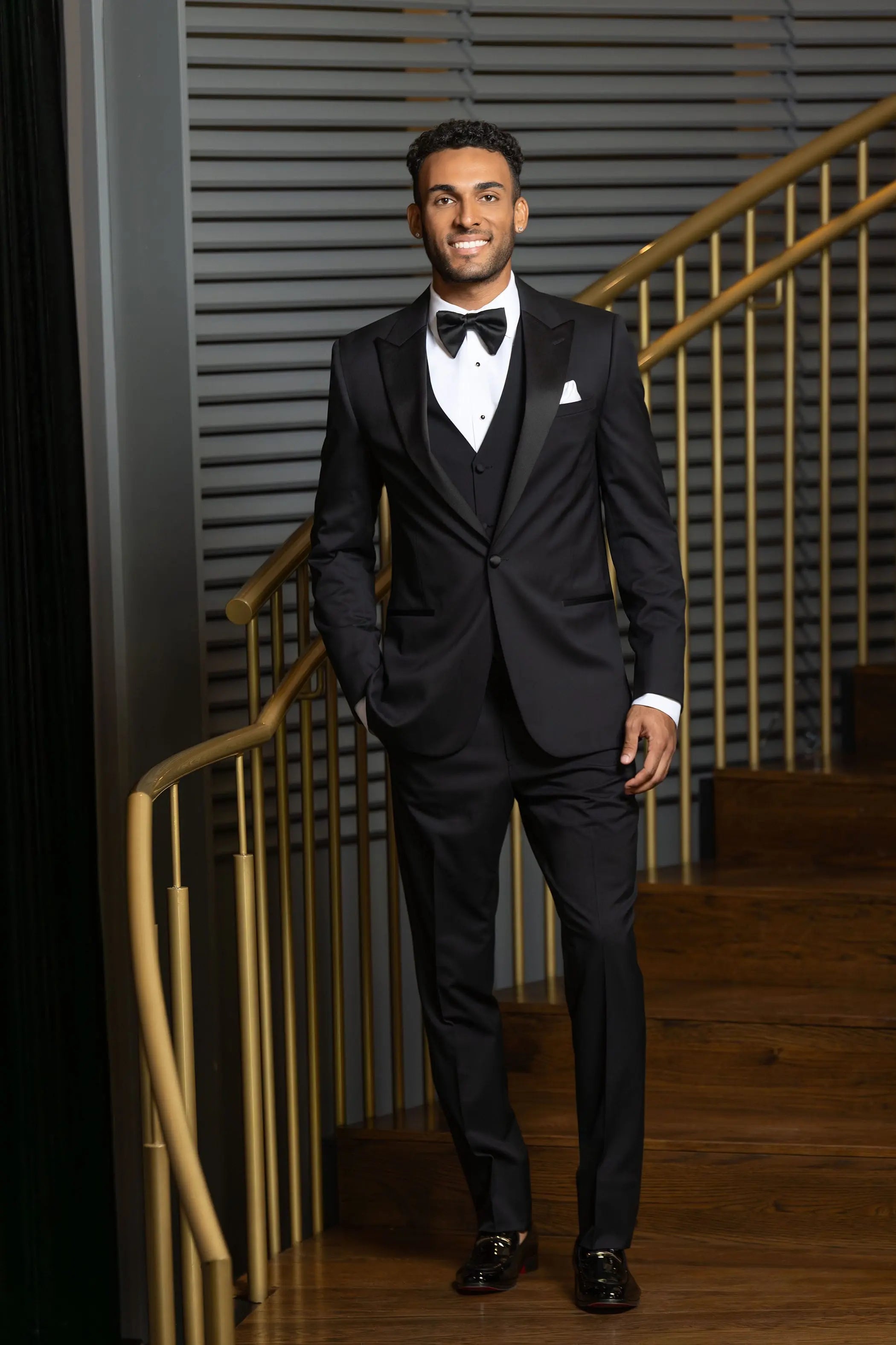 Tuxedo Rental M & R Clothing