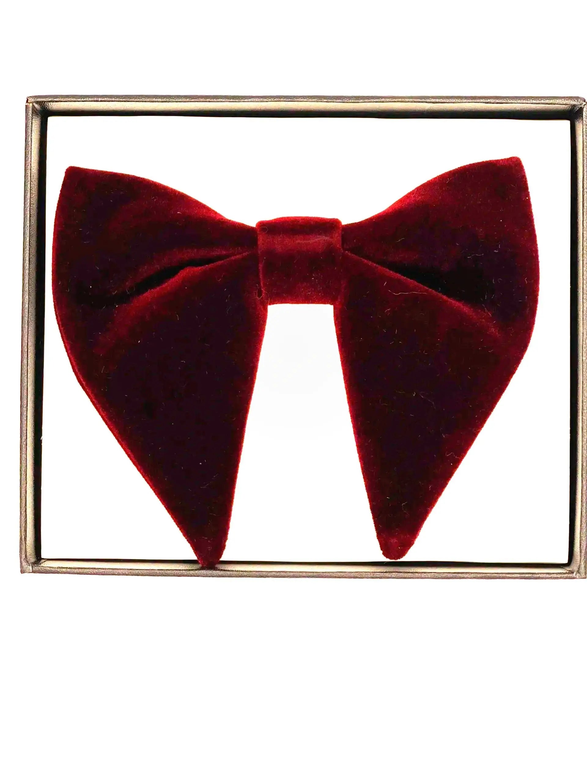 Tear Drop Velvet Bowtie M & R Clothing