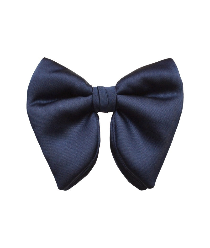 Tear Drop Formal Bowtie